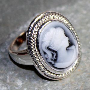 Black Cameo Beauty Girl Cameo Oval Ring